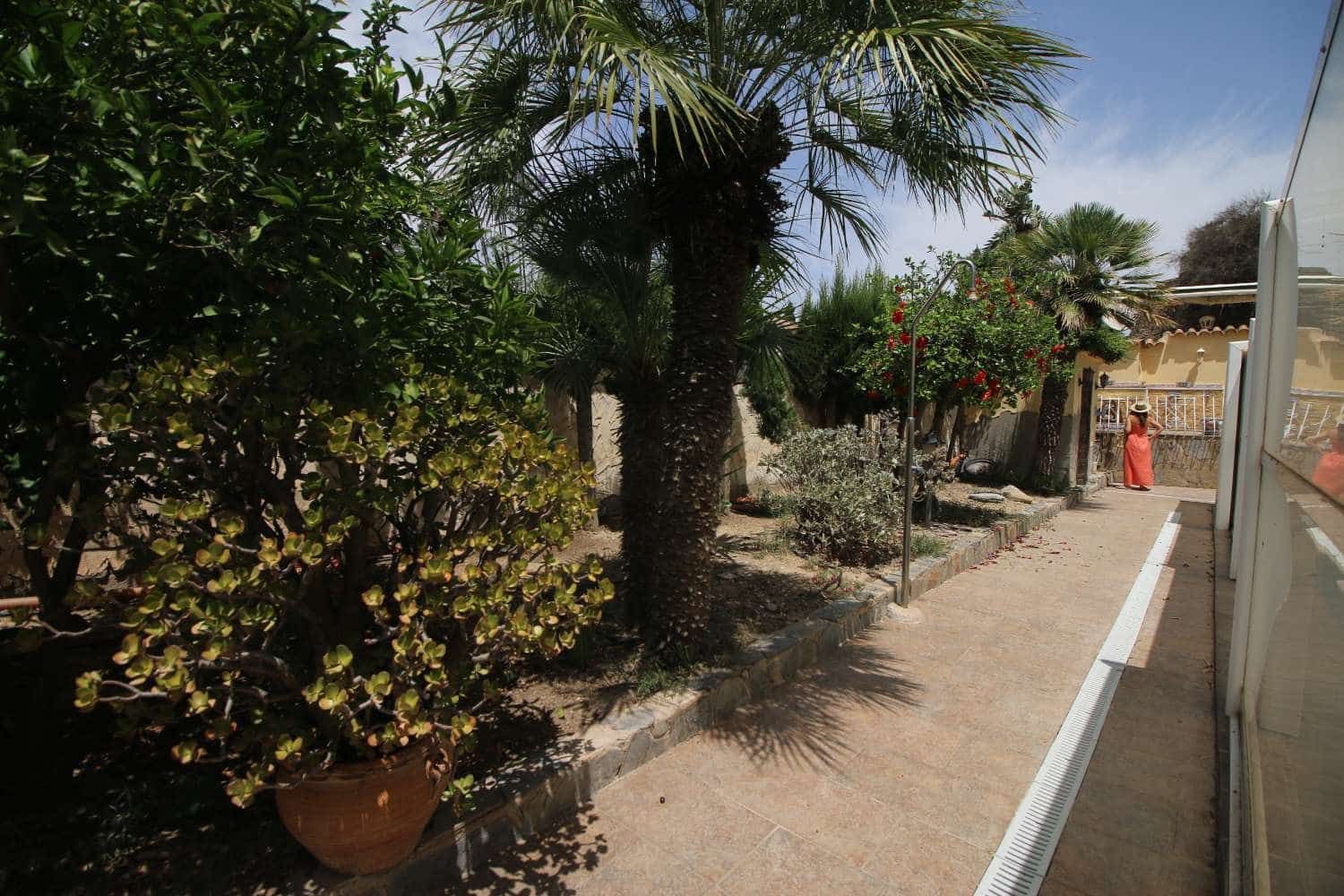 7 Zimmer Villa zu verkaufen in Cuevas del Almanzora mit Pool Garage - 399.000 € (Ref: 9451780)