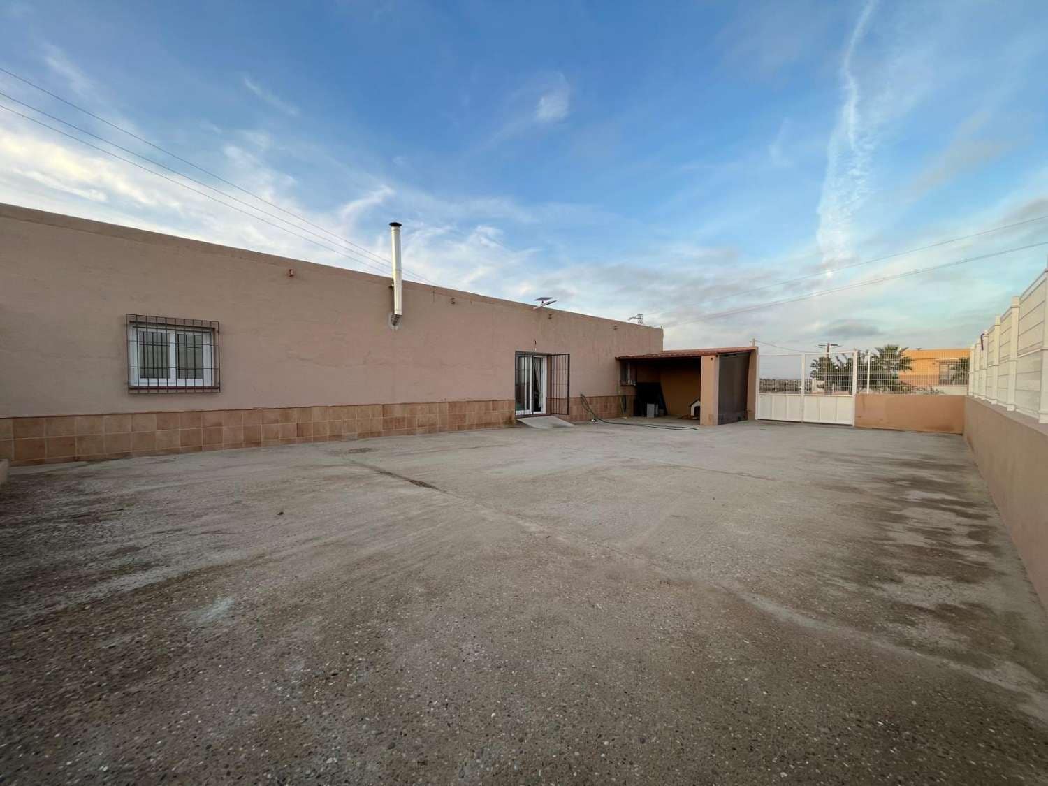 2 bedroom Finca/Country House for rent in Vera - € 1,200 (Ref: 9451781)