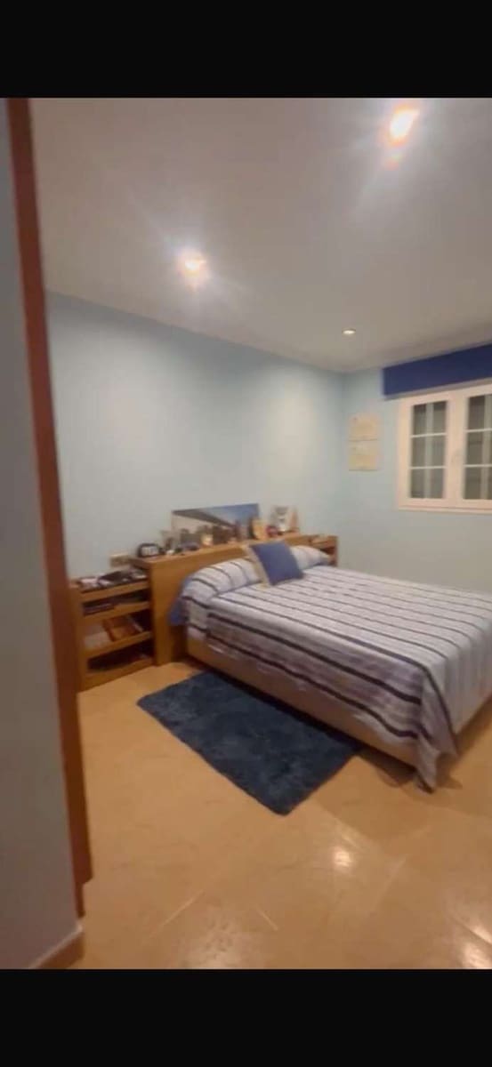 4 slaapkamer Flat te huur in Vera met garage - € 1.000 (Ref: 9455951)