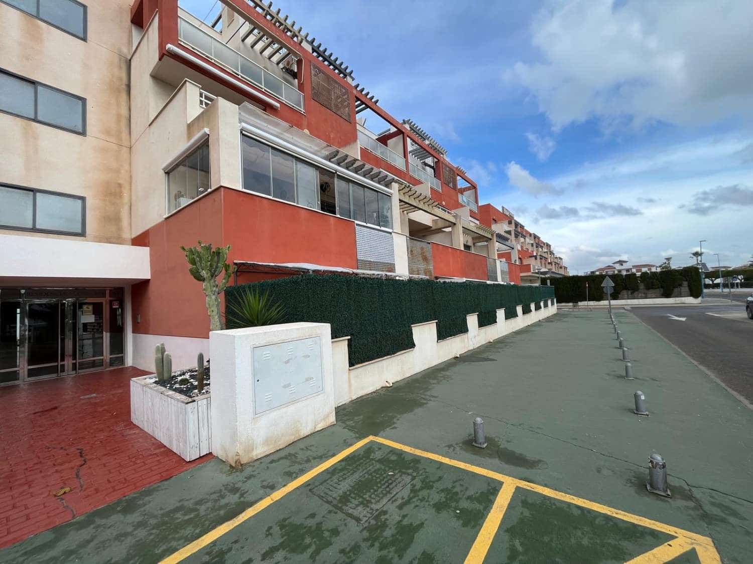 2 bedroom Beach Apartment for sale in Vera with pool garage - € 210,000 (Ref: 9518570)
