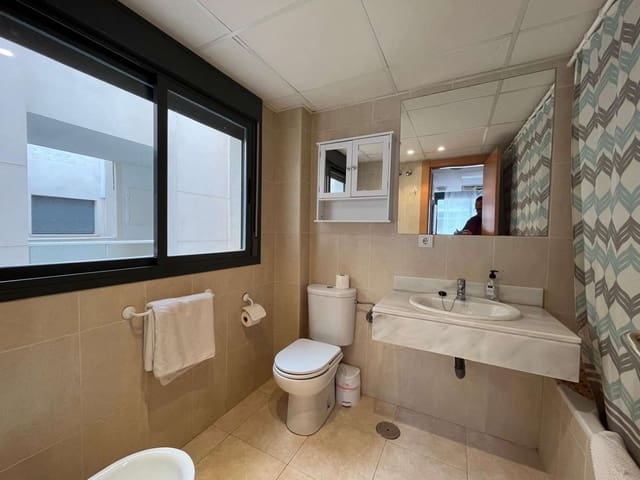 2 bedroom Beach Apartment for sale in El Playazo, Vera with pool garage - € 210,000 (Ref: 9518570)