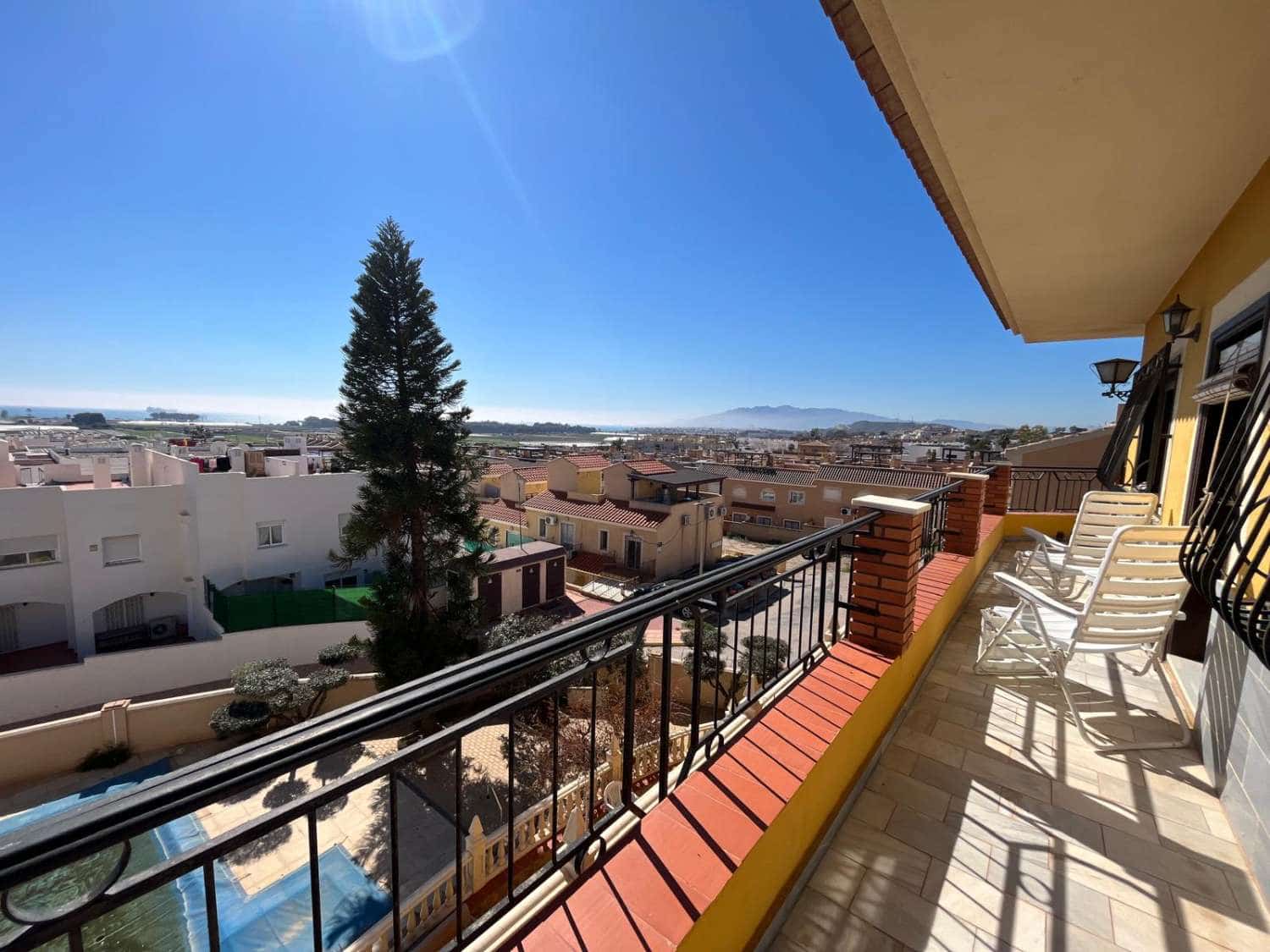 3 bedroom Beach Apartment for rent in Palomares with pool - € 800 (Ref: 9651270)