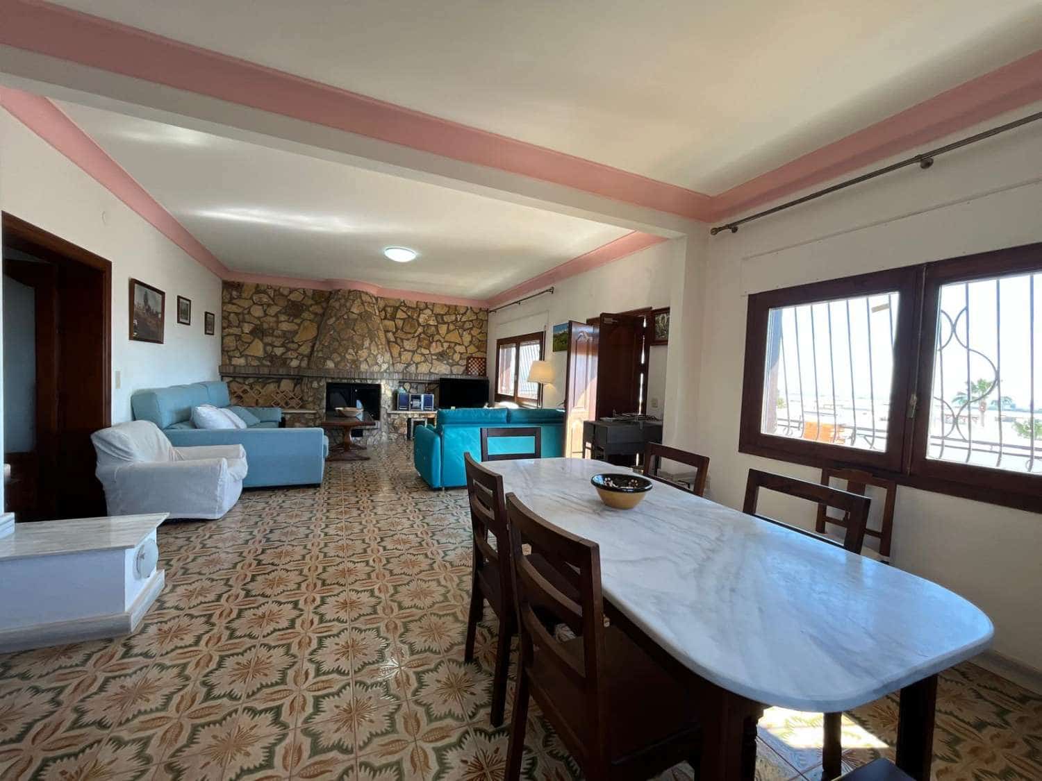 3 bedroom Beach Apartment for rent in Palomares with pool - € 800 (Ref: 9651270)