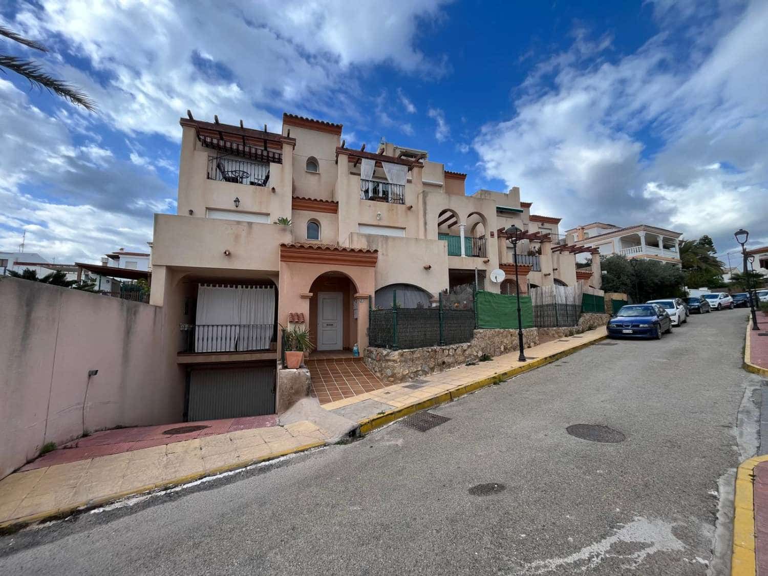 2 slaapkamer Strandappartement te koop in Palomares met garage - € 98.000 (Ref: 9701389)