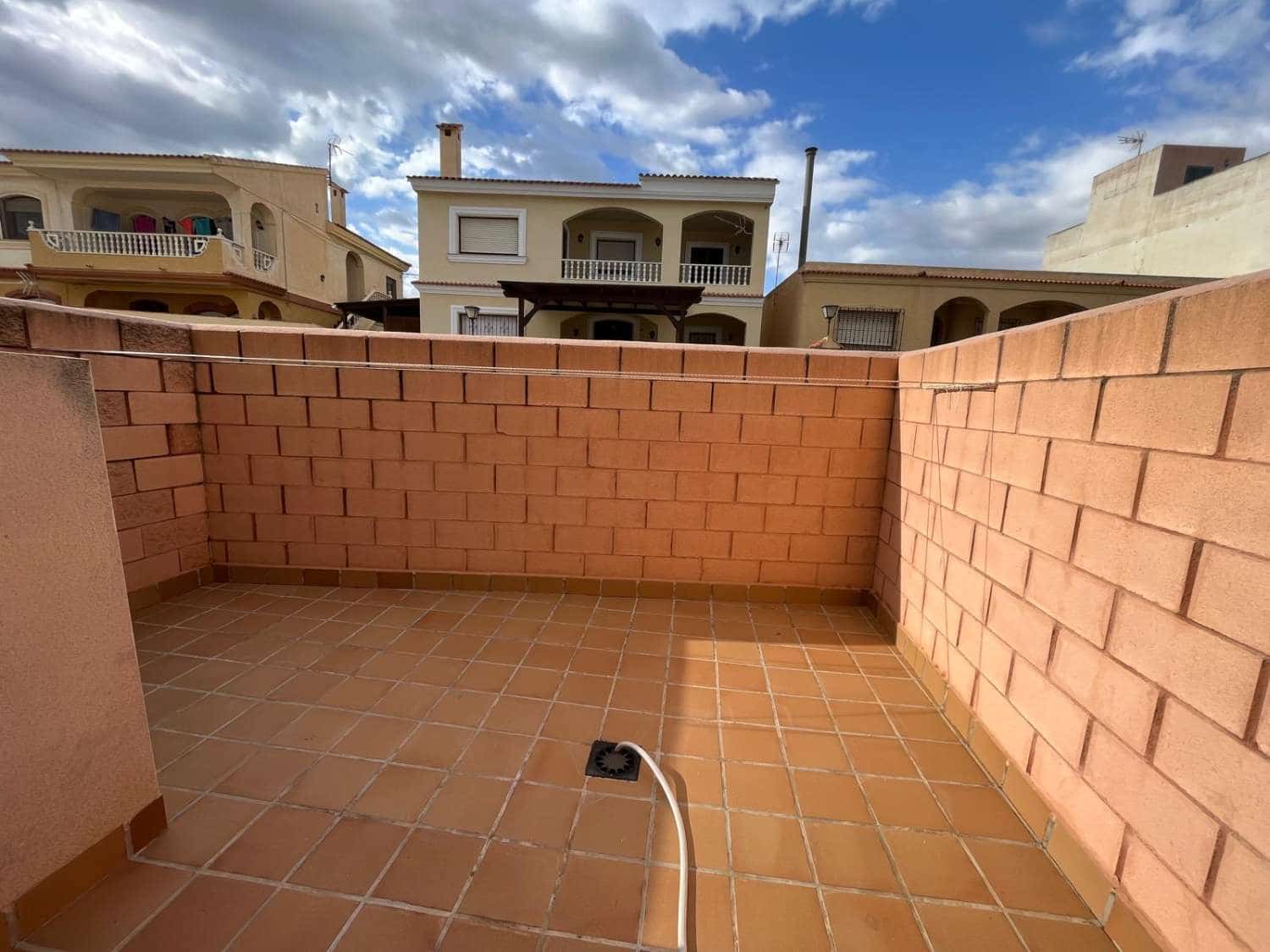 2 slaapkamer Strandappartement te koop in Palomares met garage - € 98.000 (Ref: 9701389)