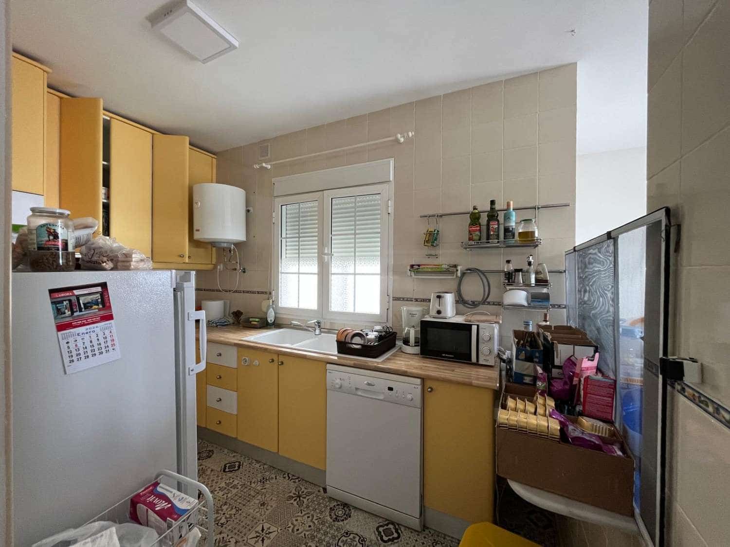 3 bedroom Apartment for rent in Villaricos with garage - € 900 (Ref: 9735263)