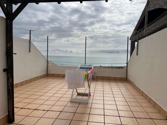 3 bedroom Apartment for rent in Villaricos, Cuevas del Almanzora with garage - € 900 (Ref: 9735263)