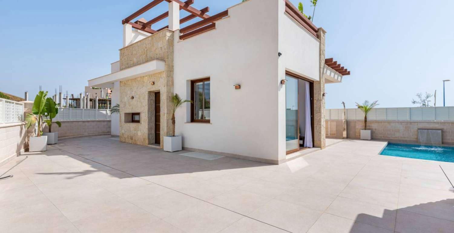 3 bedroom Townhouse for sale in Vera with pool - € 429,000 (Ref: 9815669)