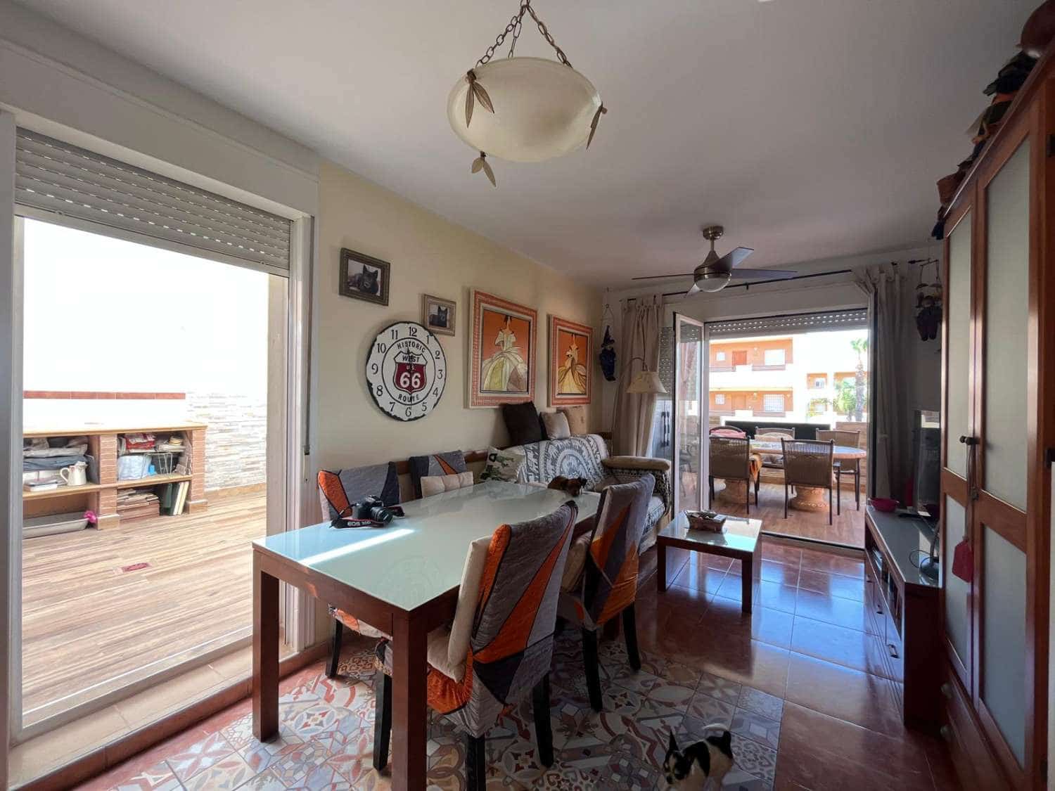 2 bedroom Beach Apartment for sale in Vera with pool garage - € 199,000 (Ref: 9921833)