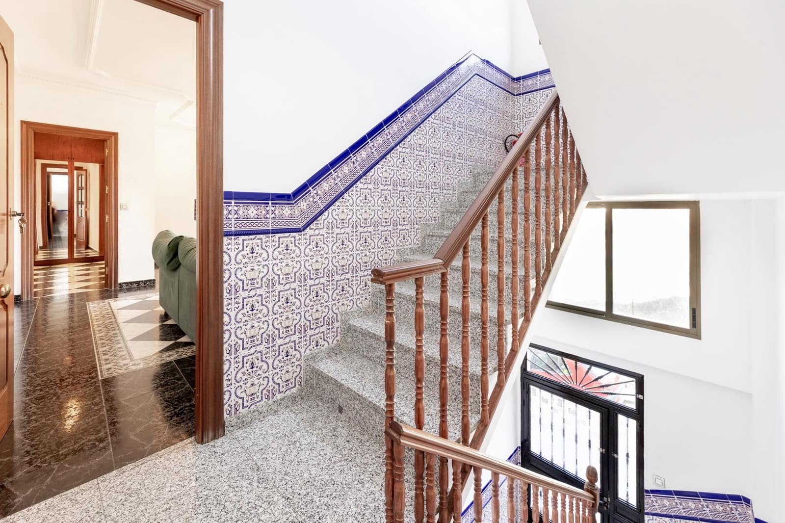 3 slaapkamer Flat te koop in Algarinejo - € 66.000 (Ref: 8155006)