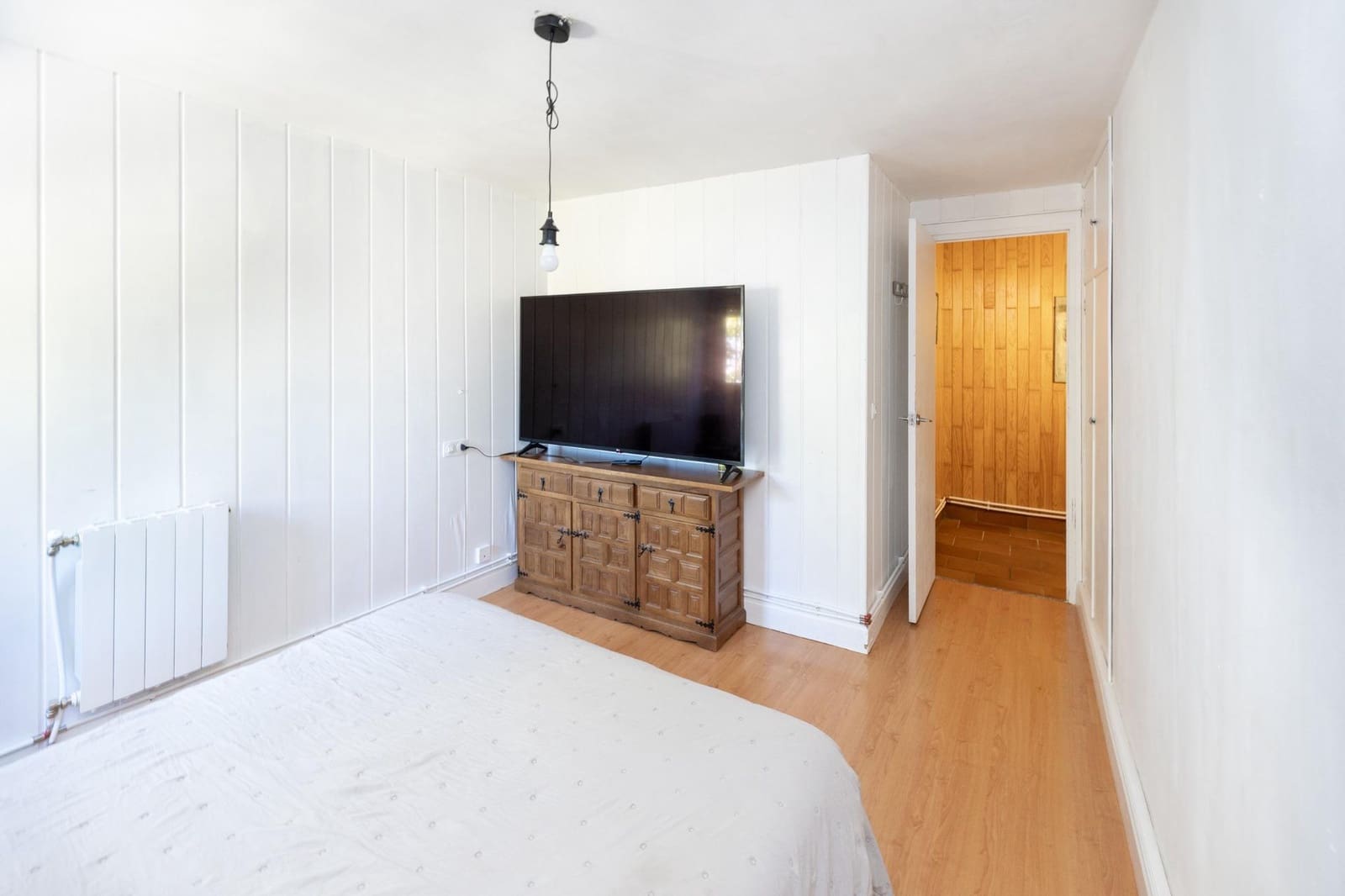 6 soveværelse Finca/Landehus til salg i Guejar Sierra med garage - € 439.000 (Ref: 9386239)