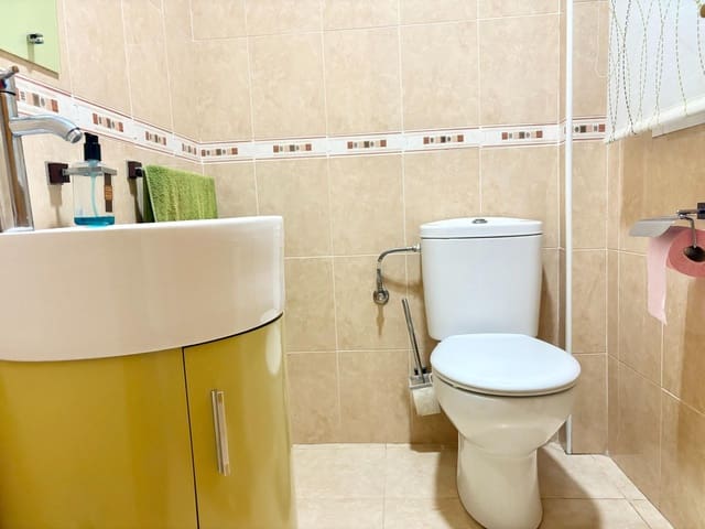 3 Zimmer Reihenhaus zu verkaufen in Alfacar mit Pool Garage - 185.000 € (Ref: 9386242)