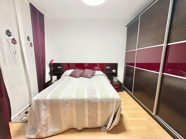 3 Zimmer Reihenhaus zu verkaufen in Alfacar mit Pool Garage - 185.000 € (Ref: 9386242)