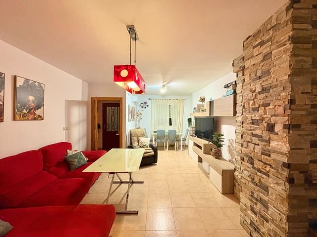 3 Zimmer Reihenhaus zu verkaufen in Alfacar mit Pool Garage - 185.000 € (Ref: 9386242)