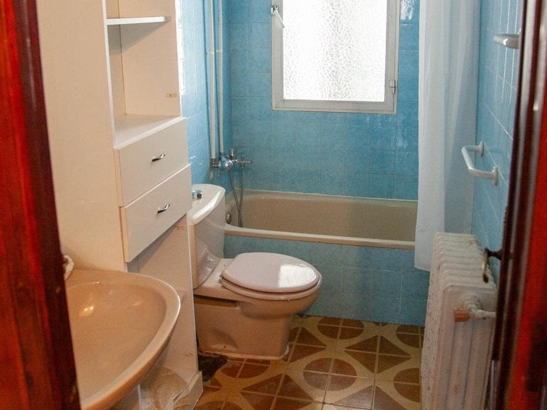 3 sypialnia Mieszkanie na sprzedaż w Baza - 73 900 € (Ref: 9386243)