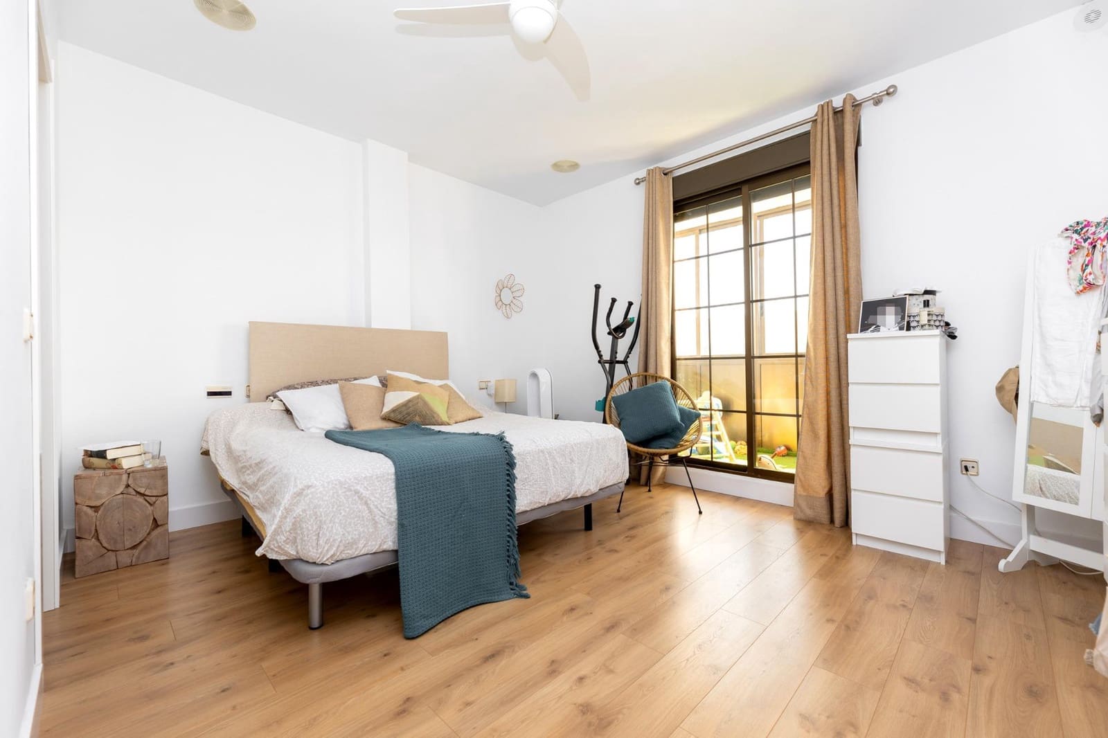 3 bedroom Commercial for sale in Albolote with garage - € 810,000 (Ref: 9386244)