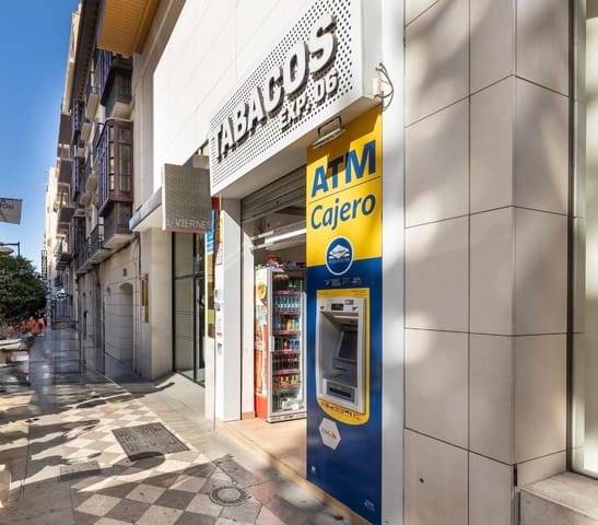 Commercieel te koop in Granada stad - € 449.000 (Ref: 9386246)