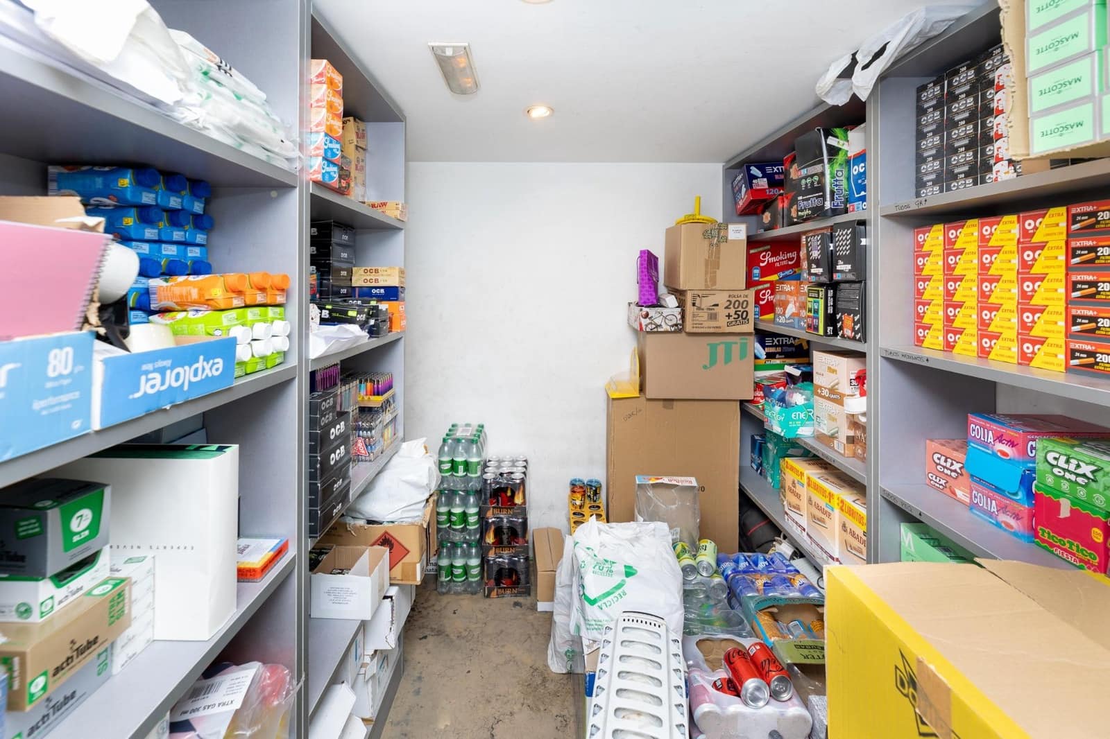 Commercial for sale in Granada city - € 449,000 (Ref: 9386246)