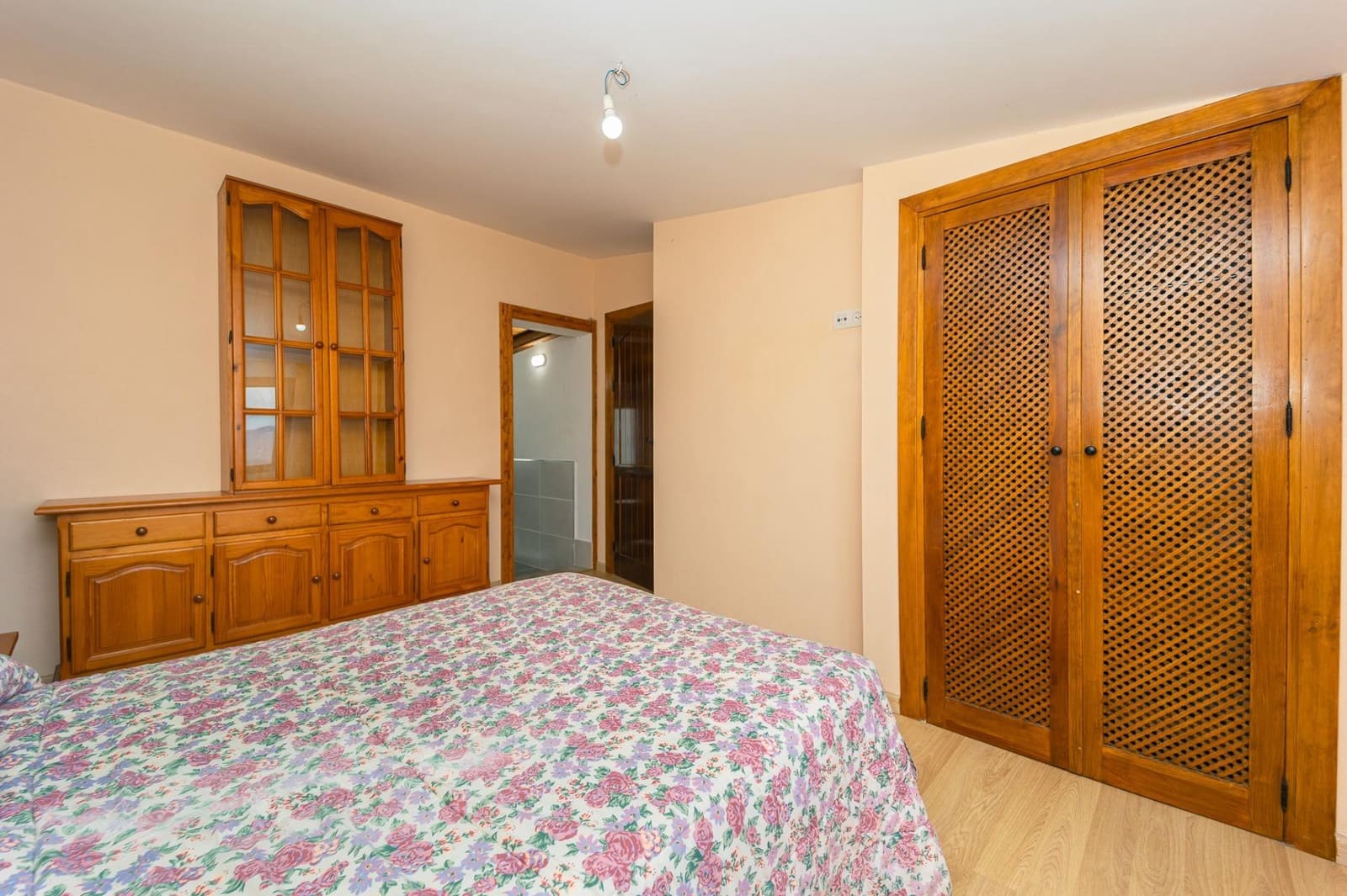 2 soverom Finca/Herregård til salgs i Itrabo med svømmebasseng garasje - € 265 000 (Ref: 9386248)