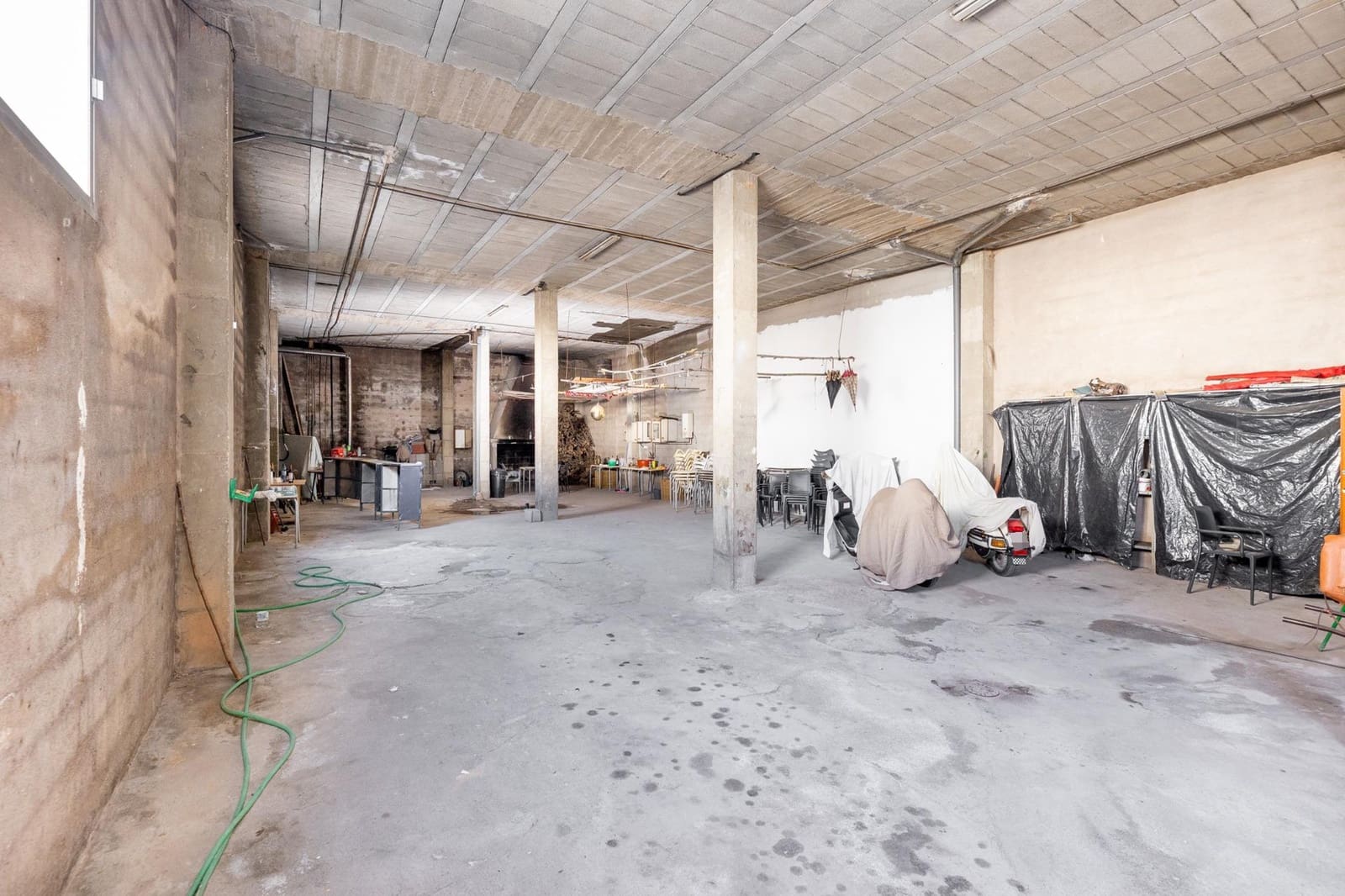 4 soveværelse Byhus til salg i Iznalloz med garage - € 215.000 (Ref: 9386249)