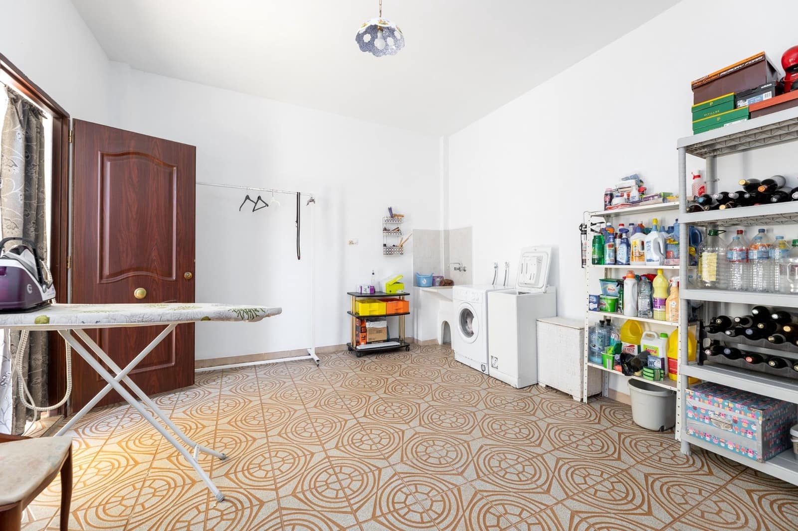 4 soveværelse Byhus til salg i Iznalloz med garage - € 215.000 (Ref: 9386249)