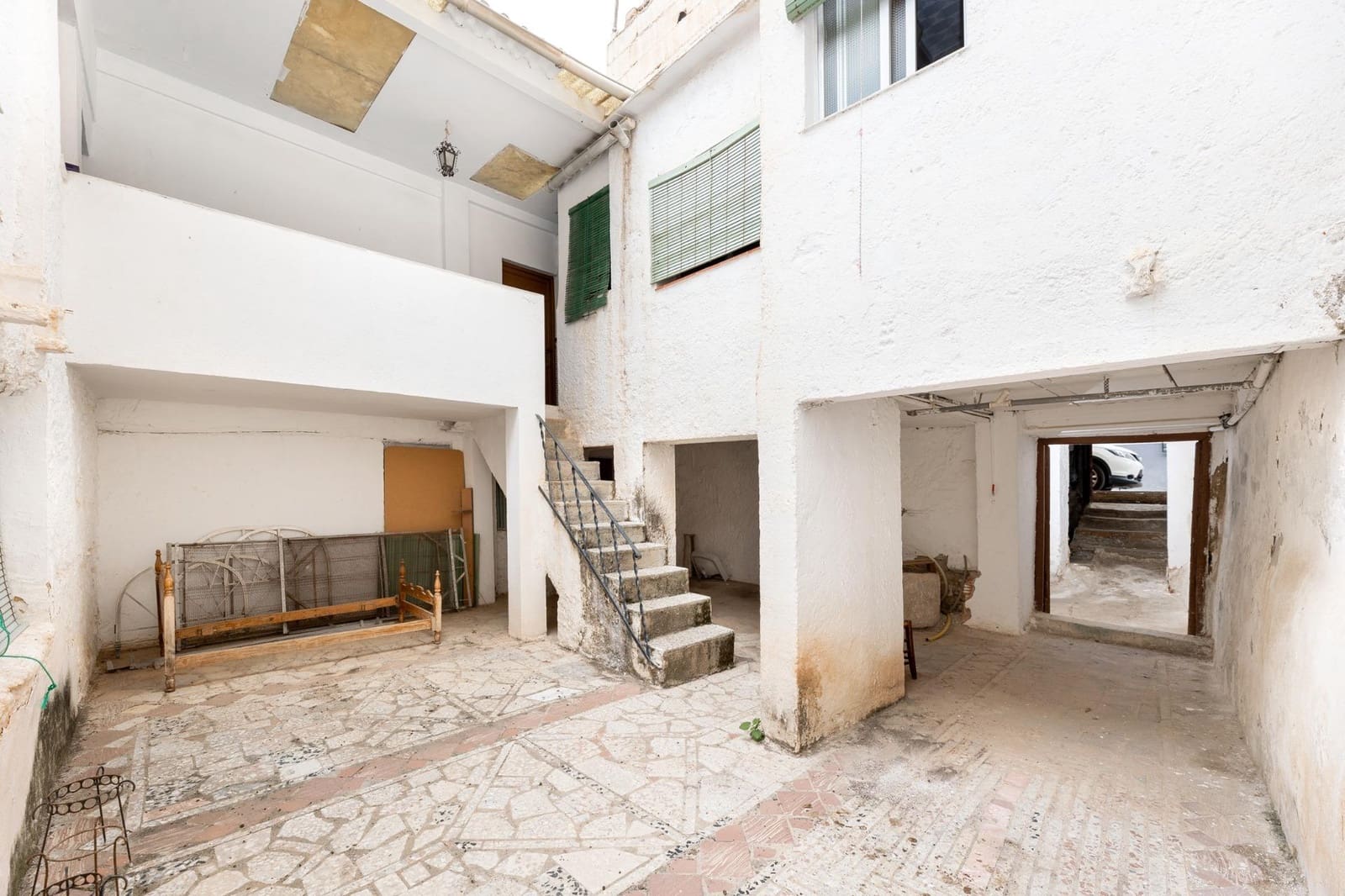 7 soveværelse Byhus til salg i Padul - € 185.000 (Ref: 9386251)