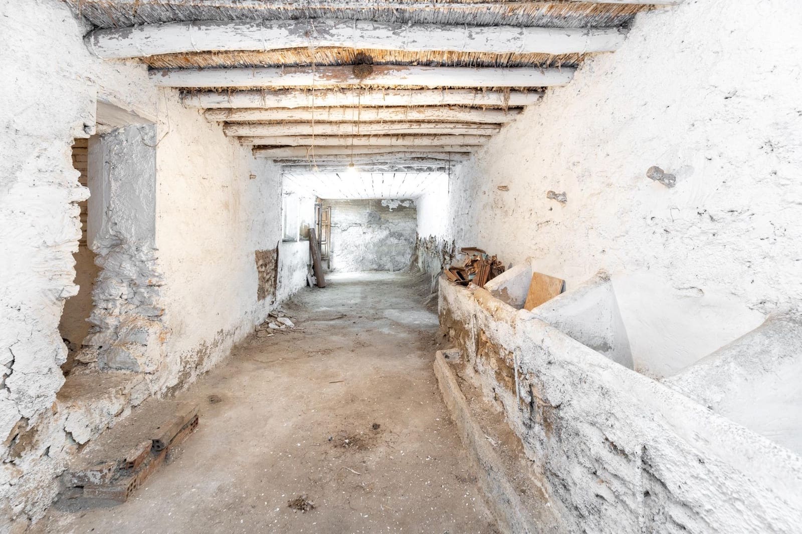 7 soveværelse Byhus til salg i Padul - € 185.000 (Ref: 9386251)