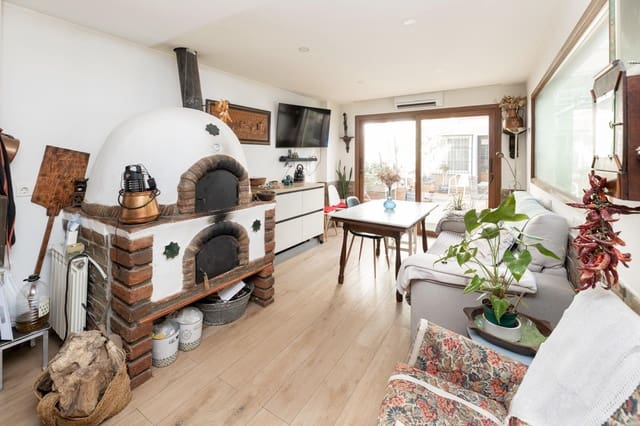 5 soverom Hus til salgs i Peligros med garasje - € 595 000 (Ref: 9386252)