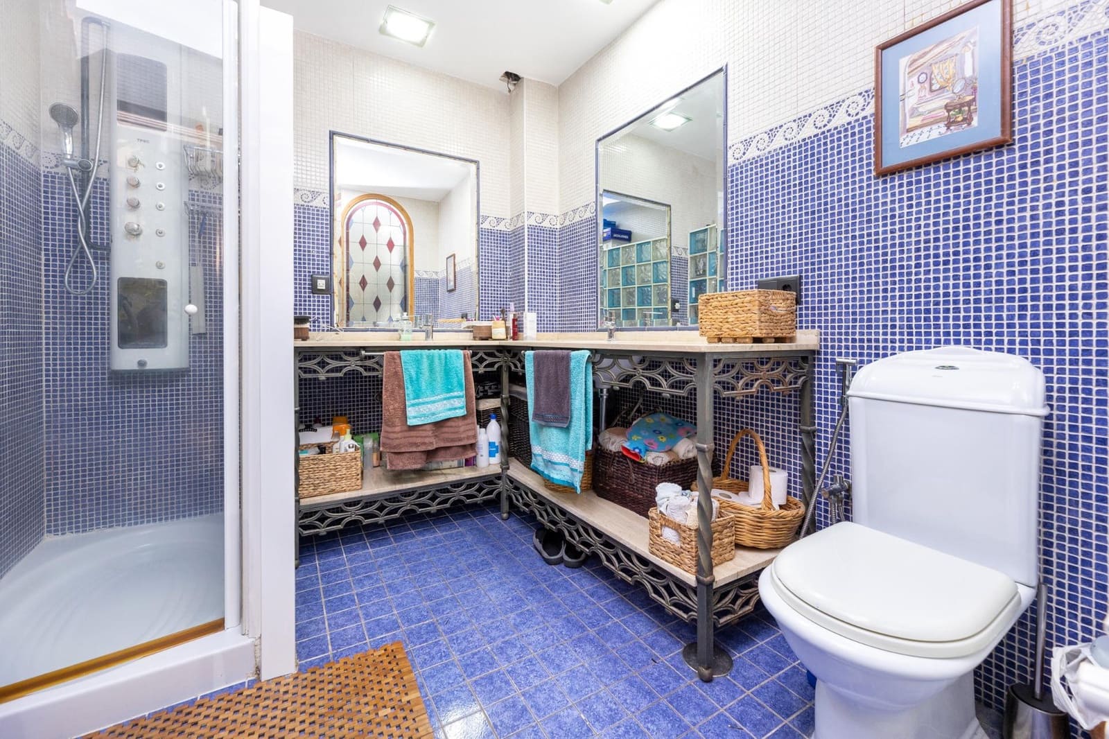 5 bedroom Townhouse for sale in Peligros with garage - € 595,000 (Ref: 9386252)