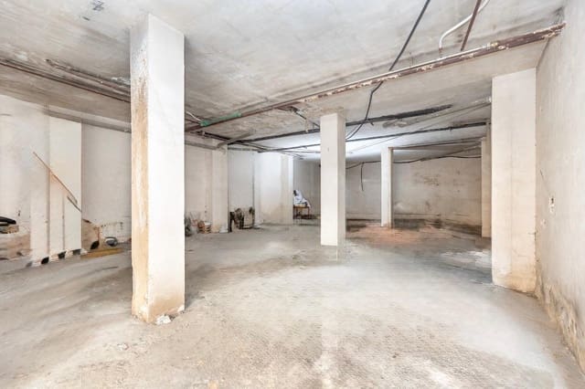 Comercial para venda em Granada cidade - 170 000 € (Ref: 9468599)