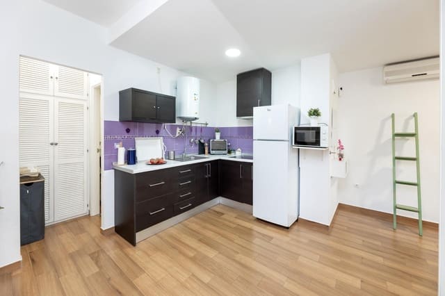 Piso de 2 habitaciones en Cenes de la Vega en venta con piscina - 122.900 € (Ref: 9476177)