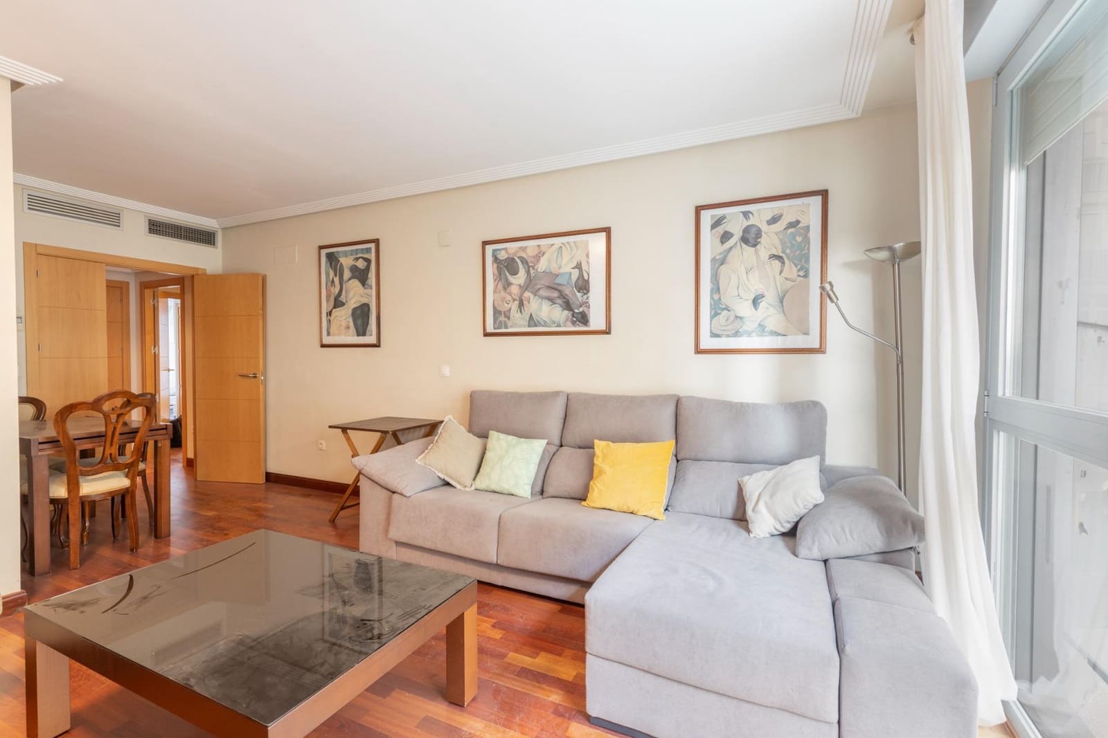 2 bedroom Flat for sale in Granada city with garage - € 356,500 (Ref: 9491636)
