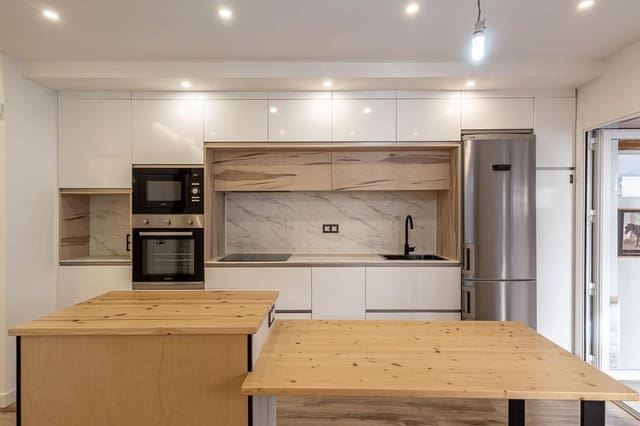 2 soverom Leilighet til salgs i Armilla med svømmebasseng garasje - € 225 000 (Ref: 9513607)