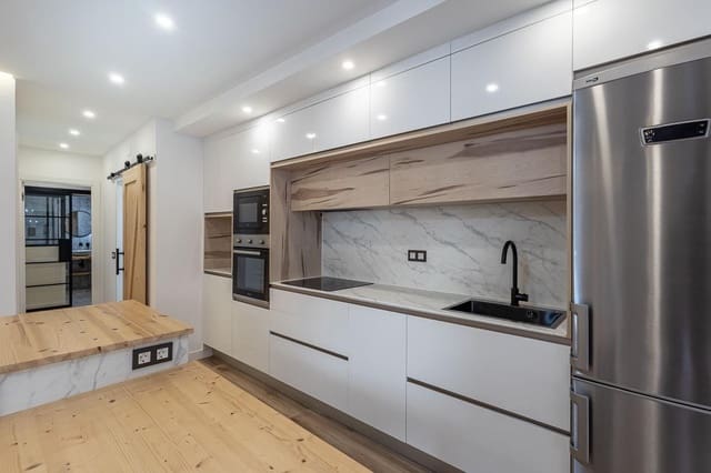 2 soverom Leilighet til salgs i Armilla med svømmebasseng garasje - € 225 000 (Ref: 9513607)