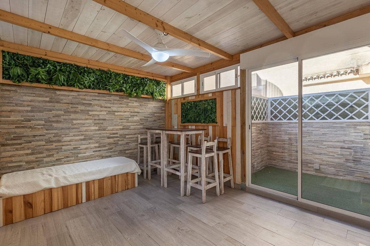 2 soverom Leilighet til salgs i Armilla med svømmebasseng garasje - € 225 000 (Ref: 9513607)