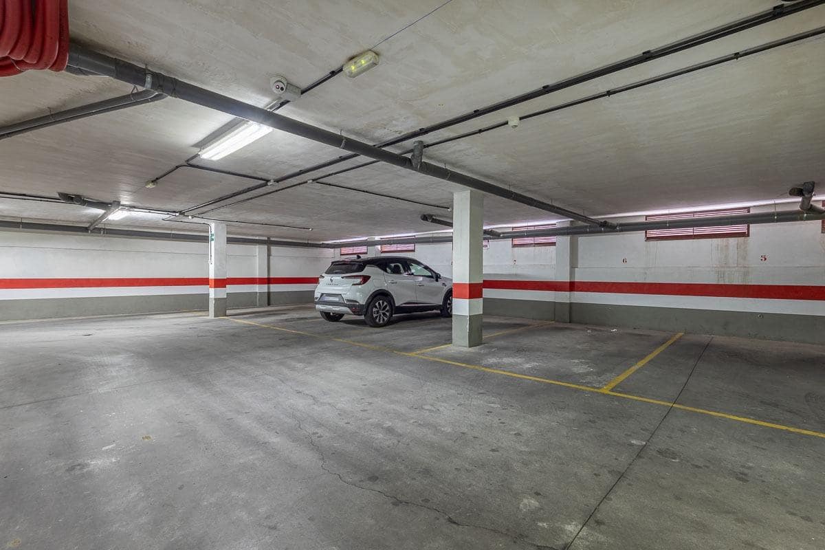 2 soverom Leilighet til salgs i Armilla med svømmebasseng garasje - € 225 000 (Ref: 9513607)