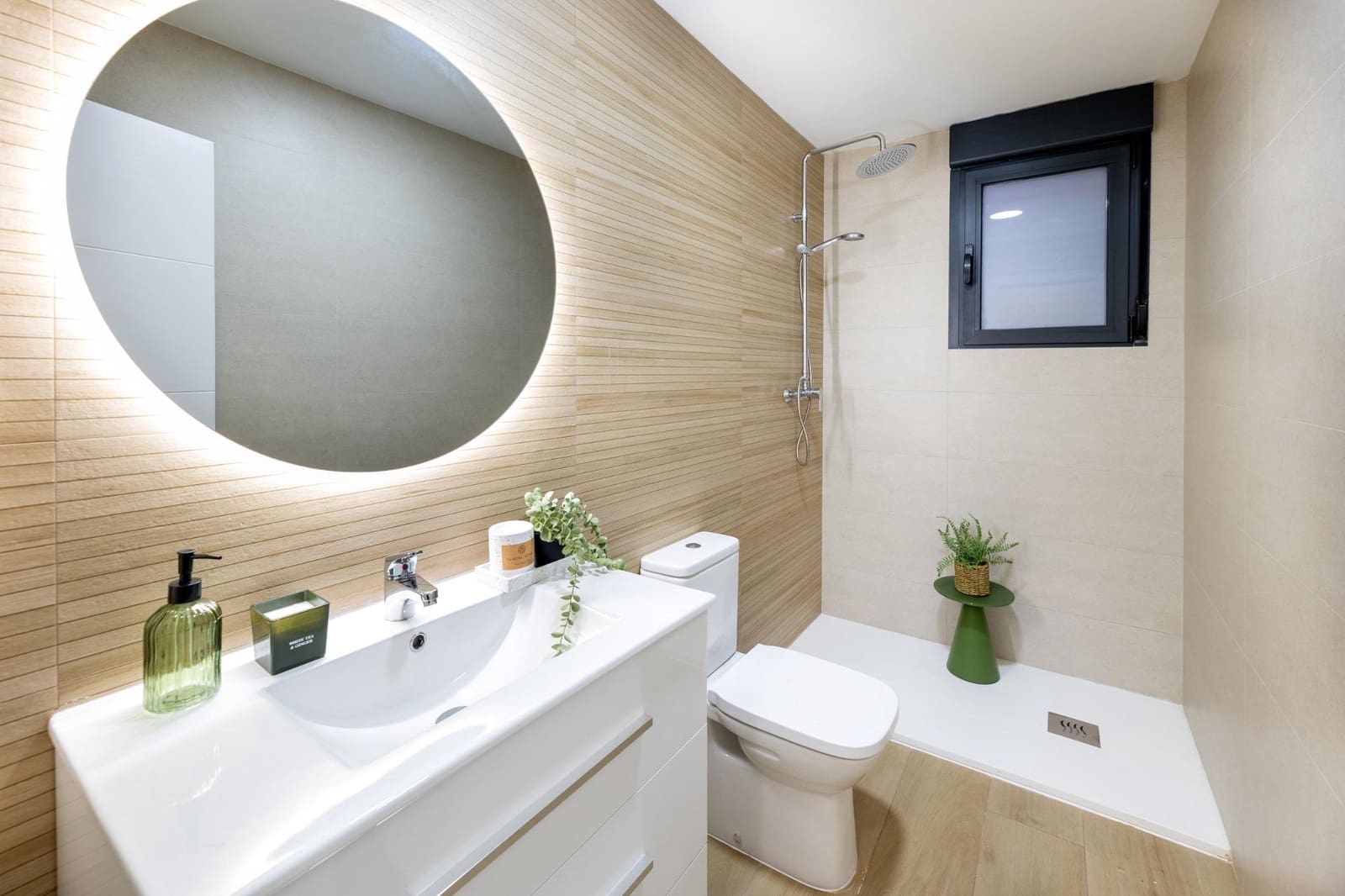 2 quarto Apartamento para venda em Granada cidade - 269 000 € (Ref: 9513608)