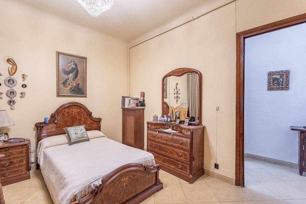 5 soveværelse Lejlighed til salg i Granada by - € 499.000 (Ref: 9513610)