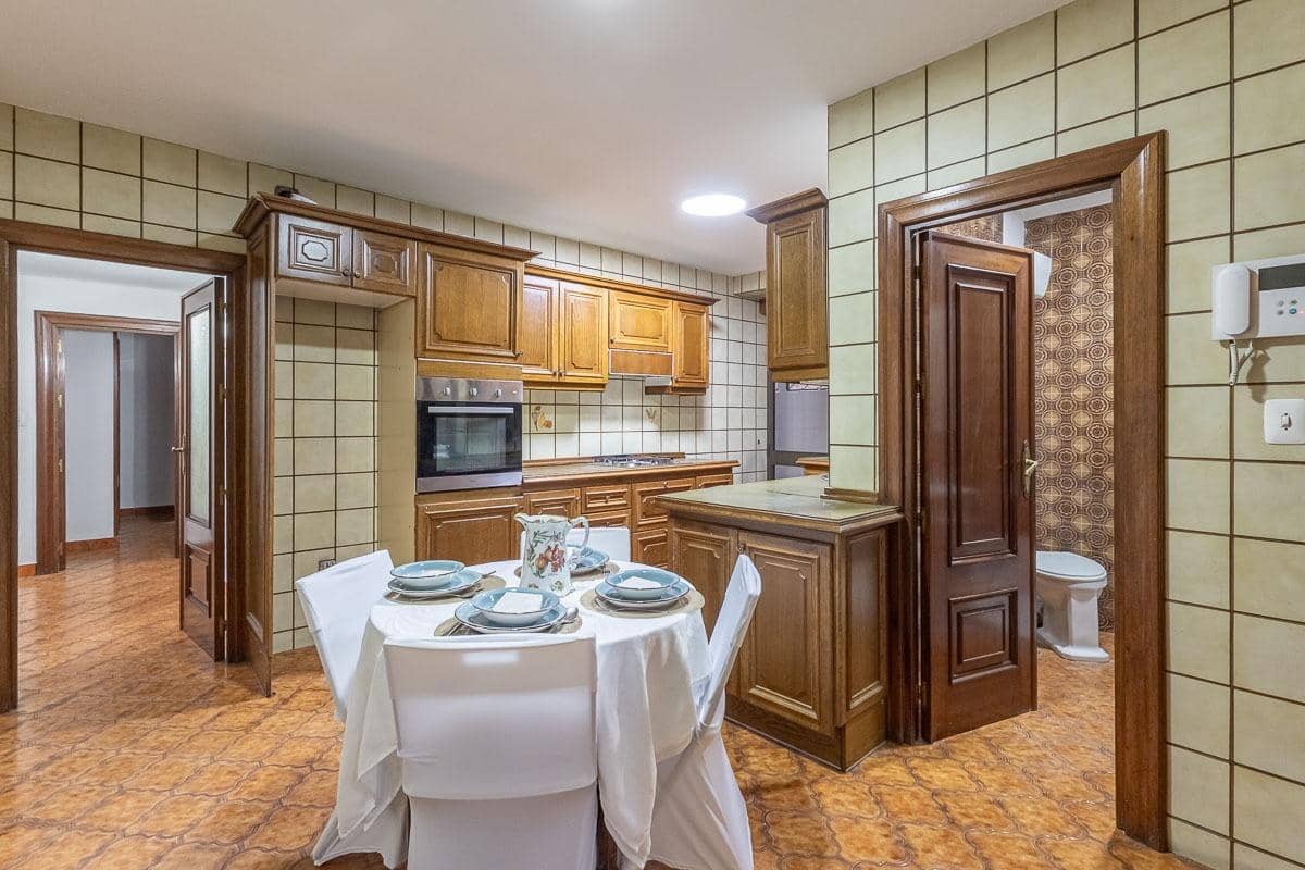 5 soverom Leilighet til salgs i Granada by - € 425 000 (Ref: 9513611)