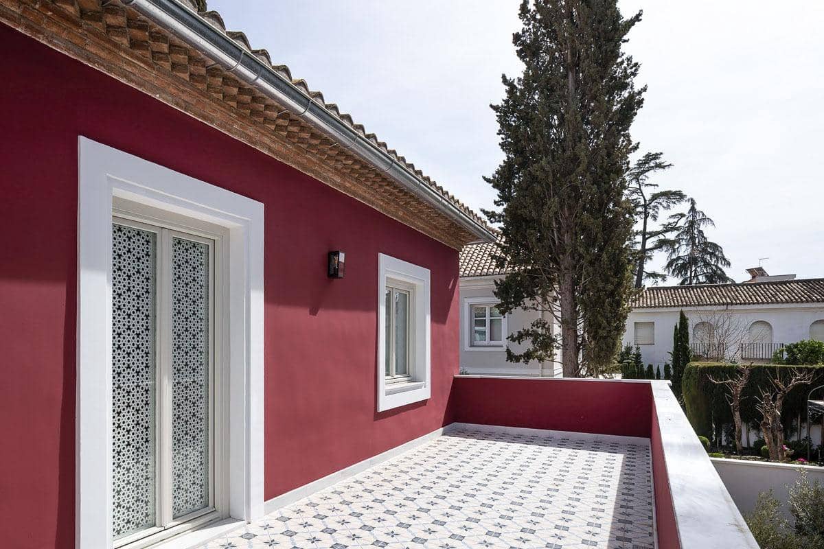 5 bedroom Villa for sale in Granada city with garage - € 1,395,000 (Ref: 9513612)