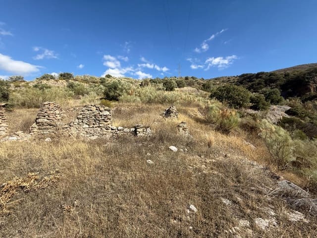 Grunde uden byggetilladelser til salg i Torvizcón - € 70.000 (Ref: 9513613)