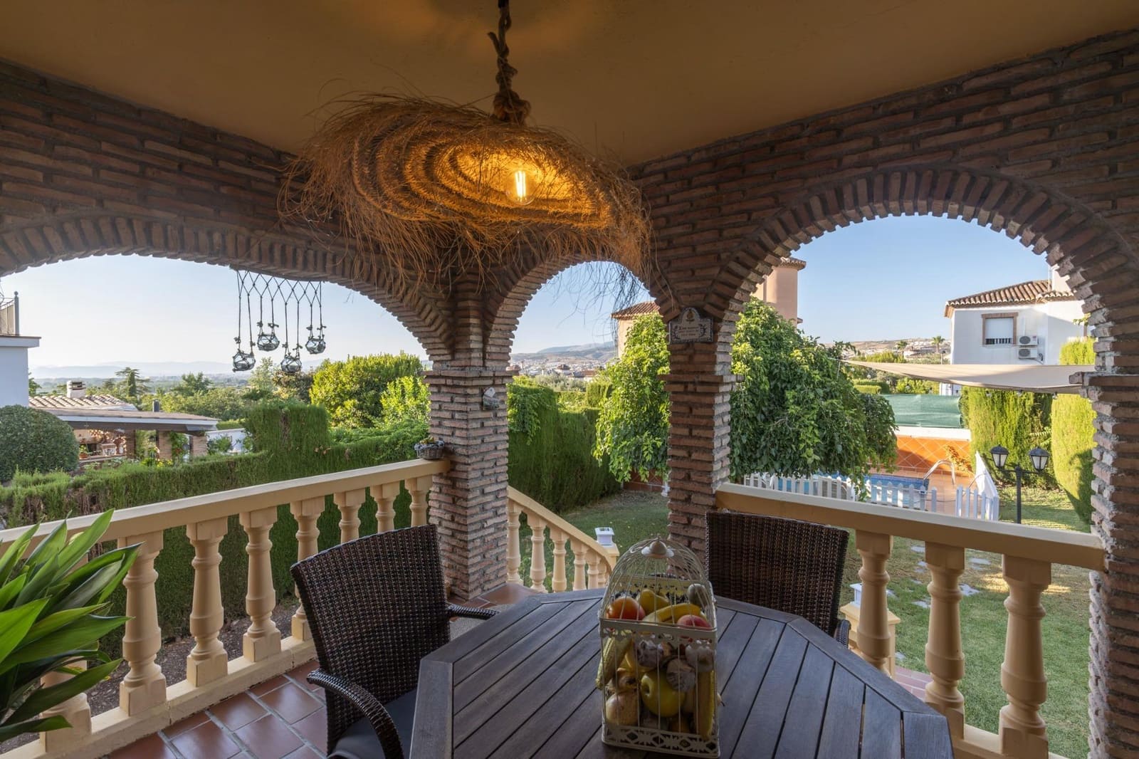 4 quarto Moradia para venda em La Zubia com piscina garagem - 549 000 € (Ref: 9513615)