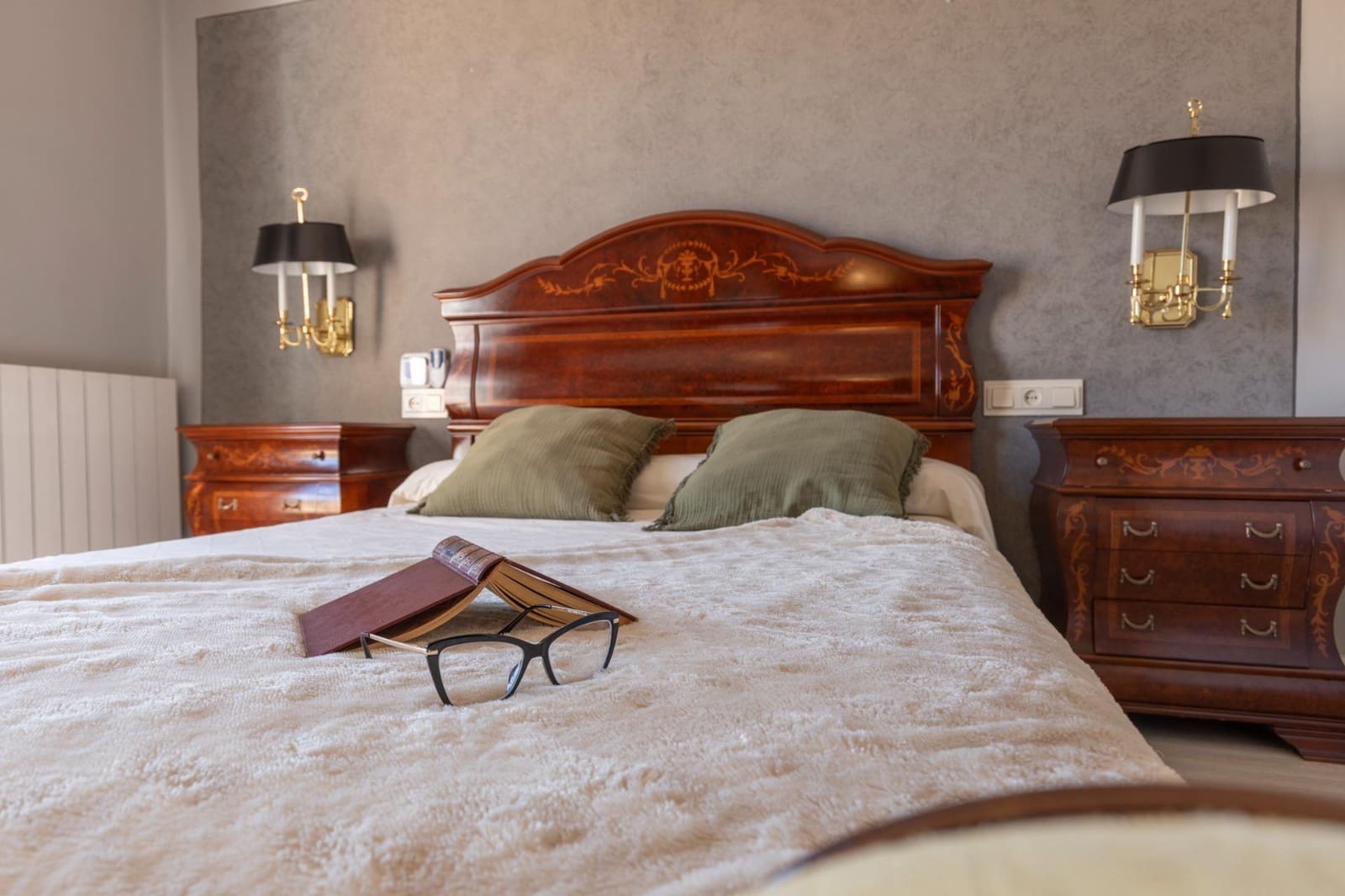 4 quarto Moradia para venda em La Zubia com piscina garagem - 549 000 € (Ref: 9513615)