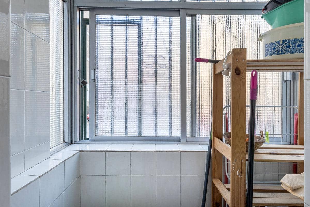 Piso de 2 habitaciones en Granada ciudad en venta - 129.000 € (Ref: 9513616)