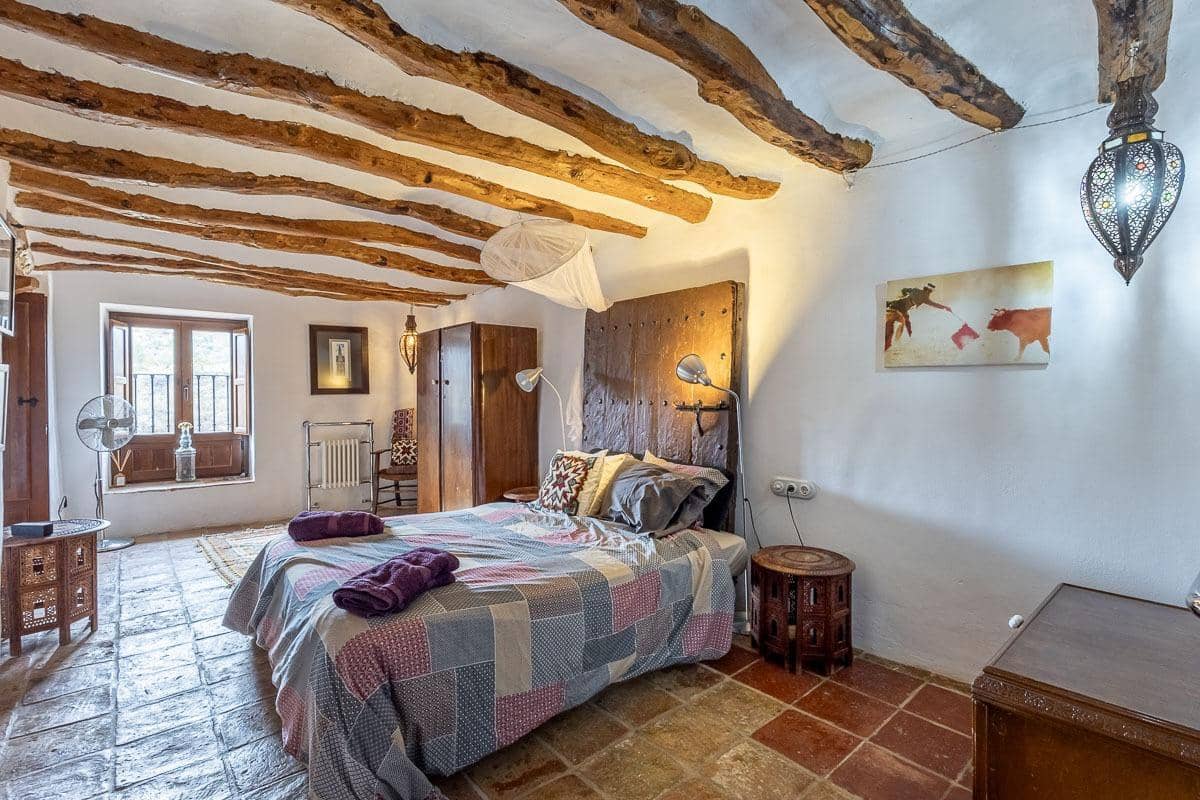 5 sypialnia Dom na sprzedaż w Alhama de Granada - 399 000 € (Ref: 9513617)