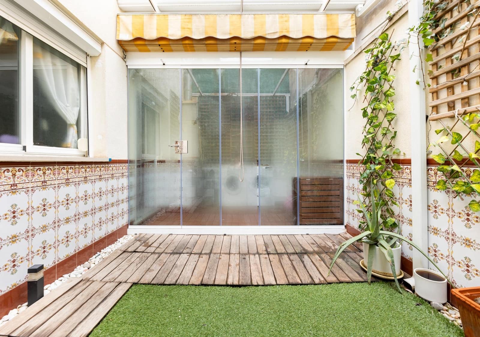 4 Zimmer Reihenhaus zu verkaufen in Albolote mit Garage - 235.000 € (Ref: 9543840)