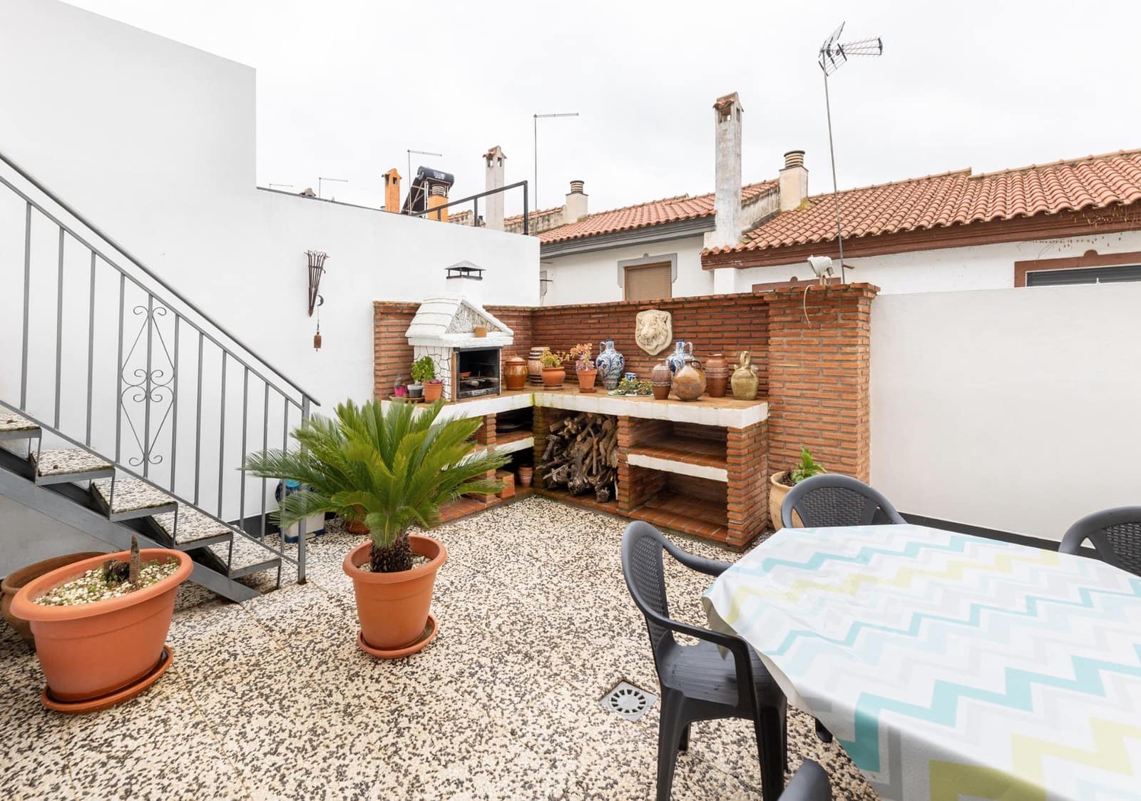 3 Zimmer Reihenhaus zu verkaufen in Otura mit Garage - 240.000 € (Ref: 9556063)