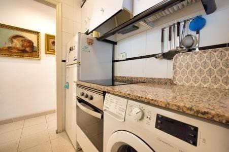 2 soveværelse Lejlighed til salg i Playa del Acequión, Torrevieja med swimmingpool garage - € 133.000 (Ref: 10044819)
