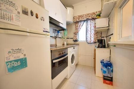 2 soveværelse Lejlighed til salg i Playa del Acequión, Torrevieja med swimmingpool garage - € 133.000 (Ref: 10044819)