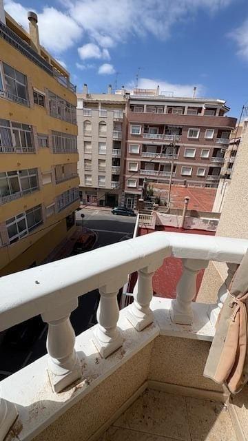 2 soverom Leilighet til salgs i Torrevieja - € 131 000 (Ref: 9761938)